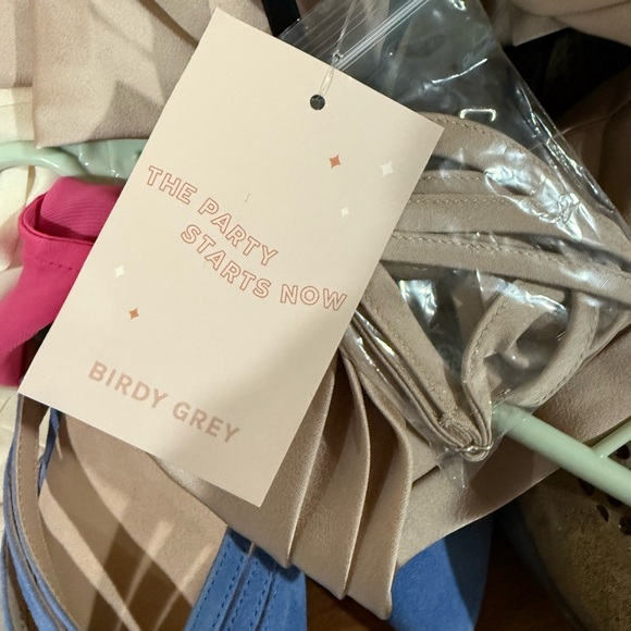 Birdy Grey Champagne Satin Formal NEW Medium - Picture 8 of 8